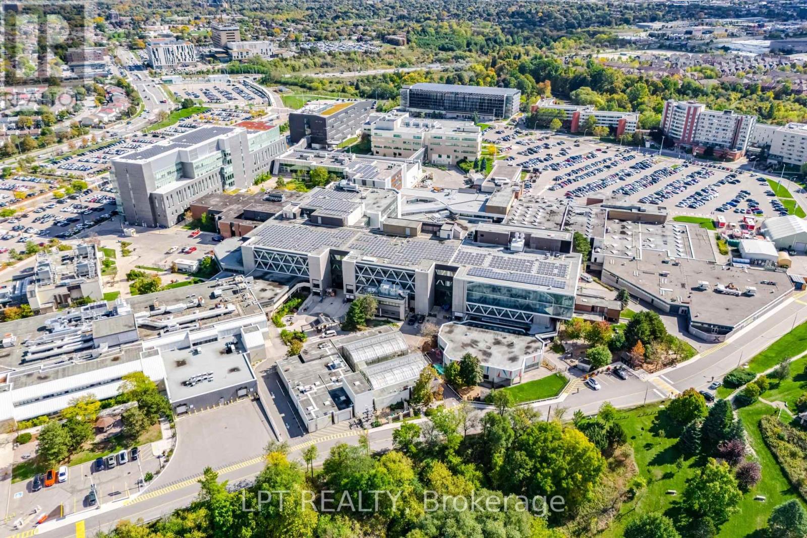 27 Woodsview Avenue, Toronto, Ontario  M9W 6B9 - Photo 43 - W12810490