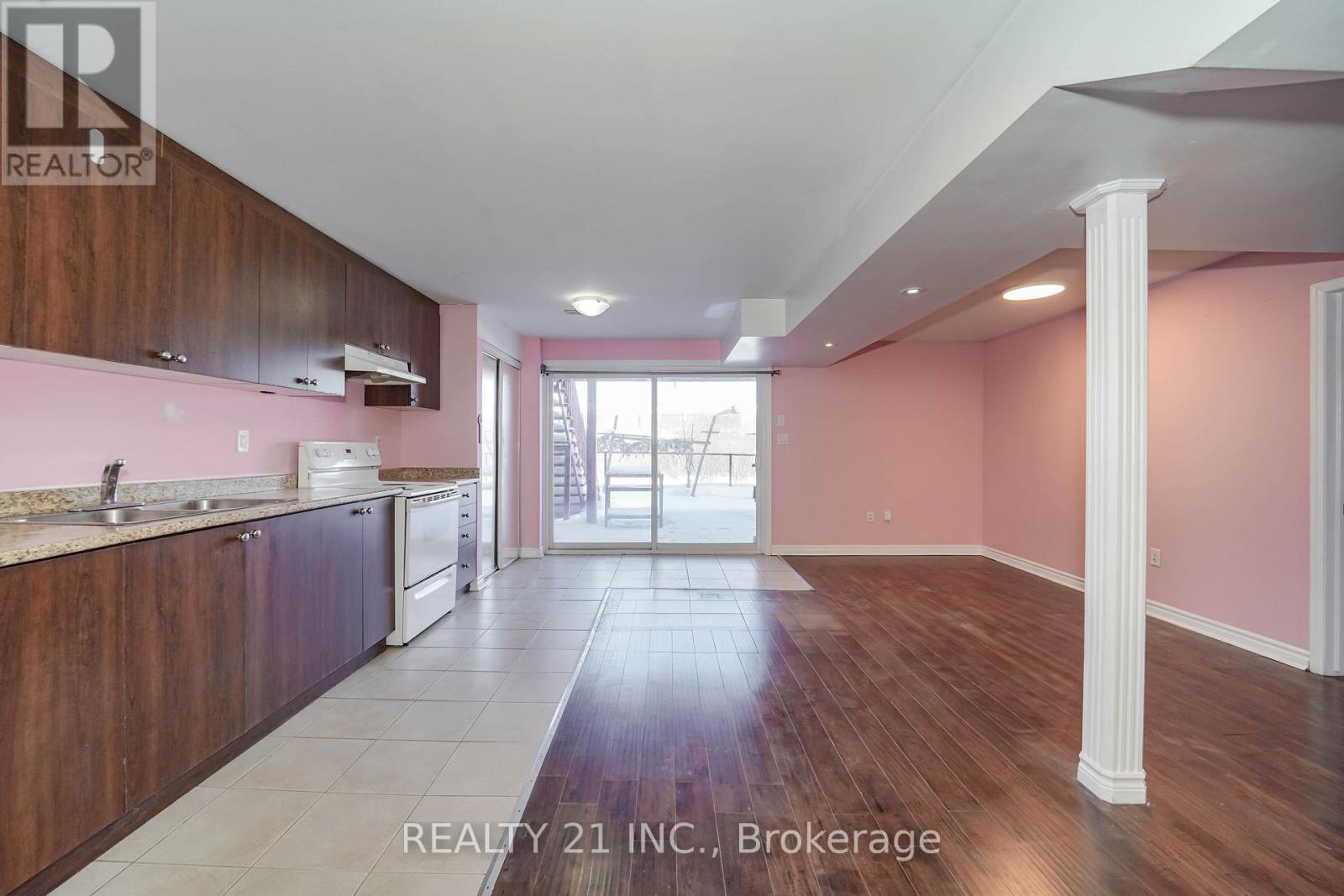 54 Tysonville Circle, Brampton, Ontario  L7A 4B1 - Photo 31 - W12810514