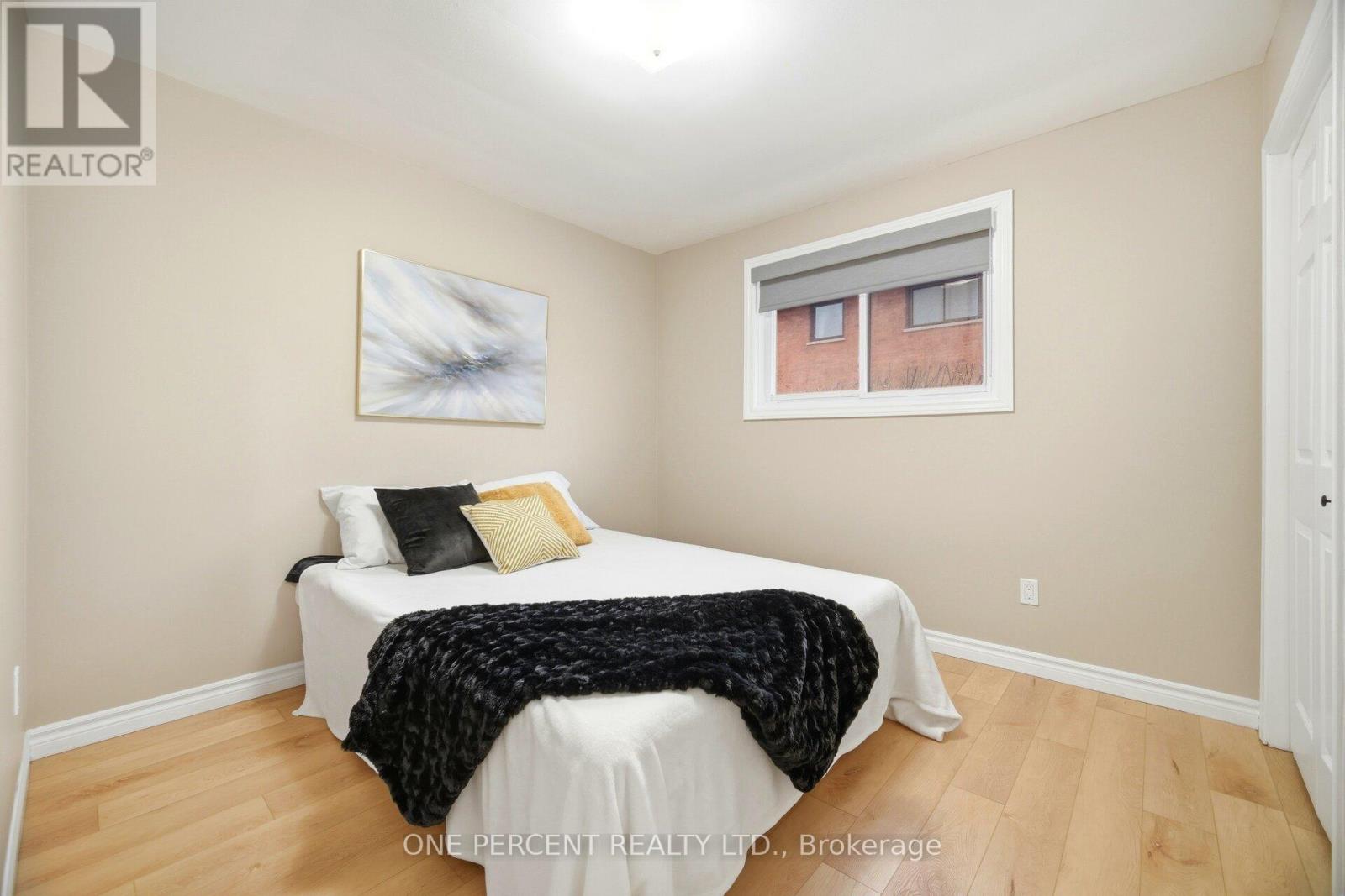 85 Kenora Avenue, Hamilton, Ontario  L8E 1C3 - Photo 23 - X12810502