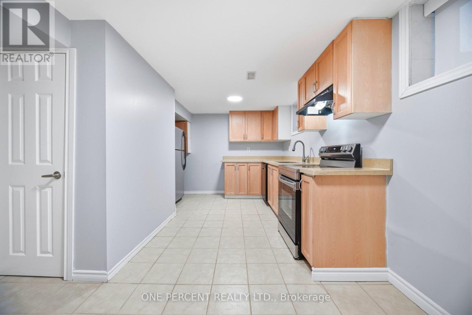 85 Kenora Avenue, Hamilton, Ontario  L8E 1C3 - Photo 30 - X12810502