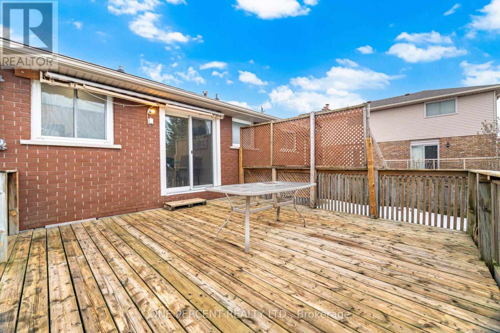 85 Kenora Avenue, Hamilton, Ontario  L8E 1C3 - Photo 43 - X12810502