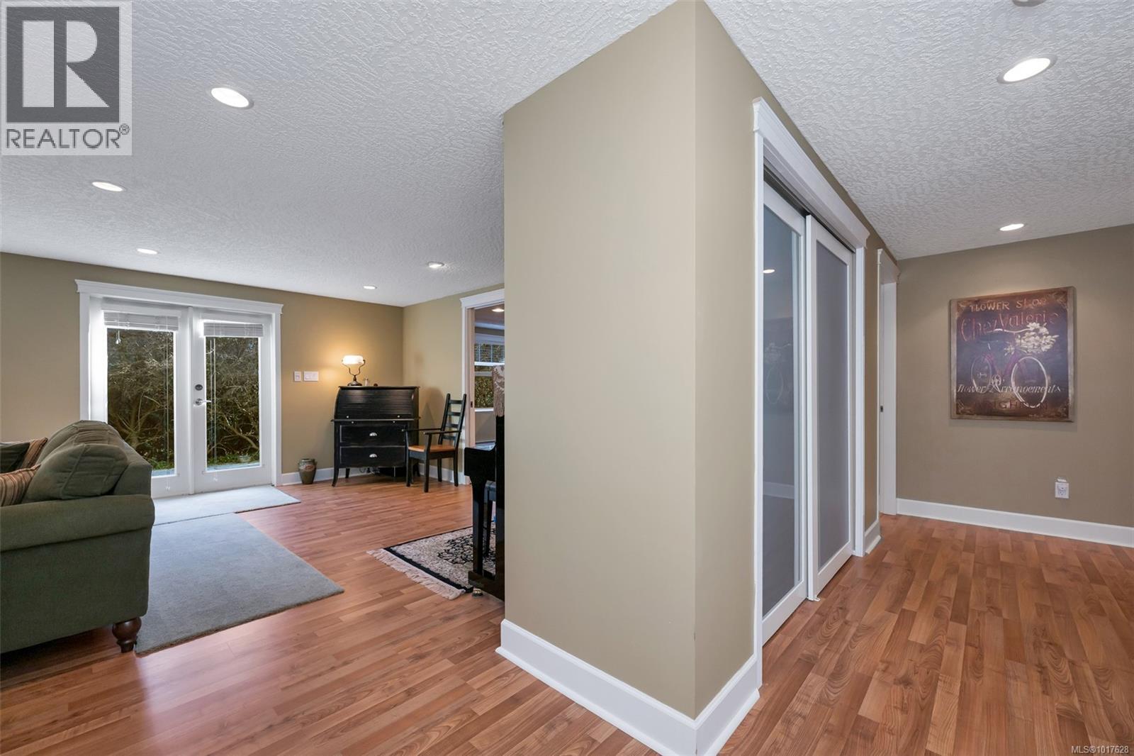 6479 Cedarview Pl, Sooke, British Columbia  V9Z 0Y5 - Photo 16 - 1017628