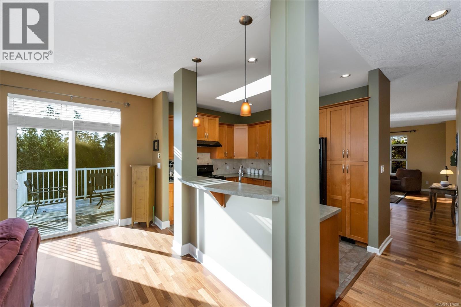 6479 Cedarview Pl, Sooke, British Columbia  V9Z 0Y5 - Photo 8 - 1017628