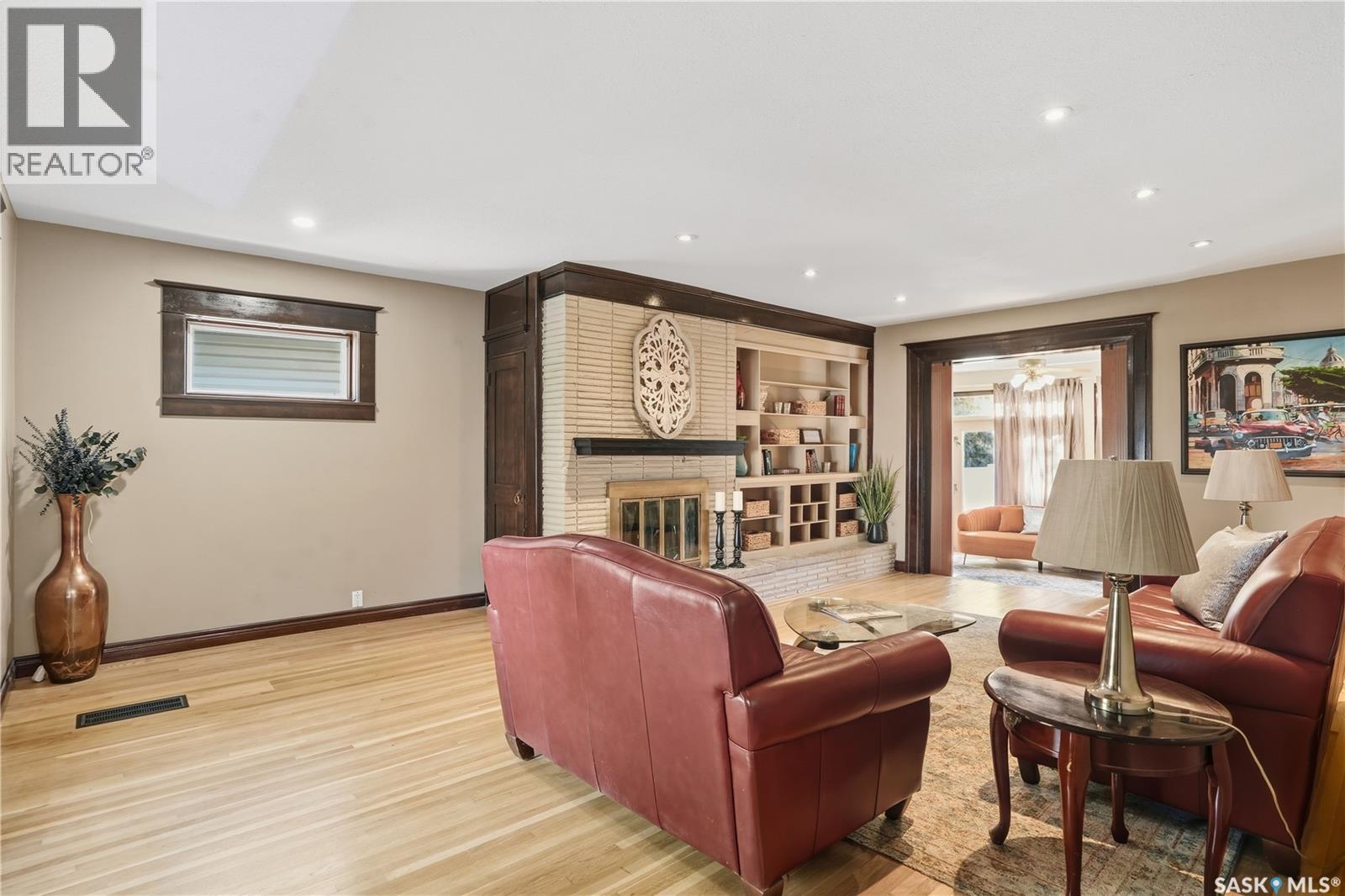 2807 Assiniboine Avenue, Regina, Saskatchewan  S4S 1E2 - Photo 7 - SK020641