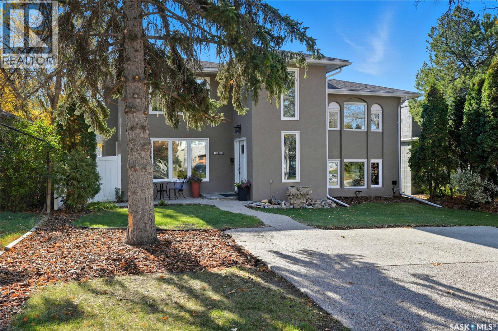 2807 Assiniboine Avenue, Regina, Saskatchewan  S4S 1E2 - Photo 2 - SK020641