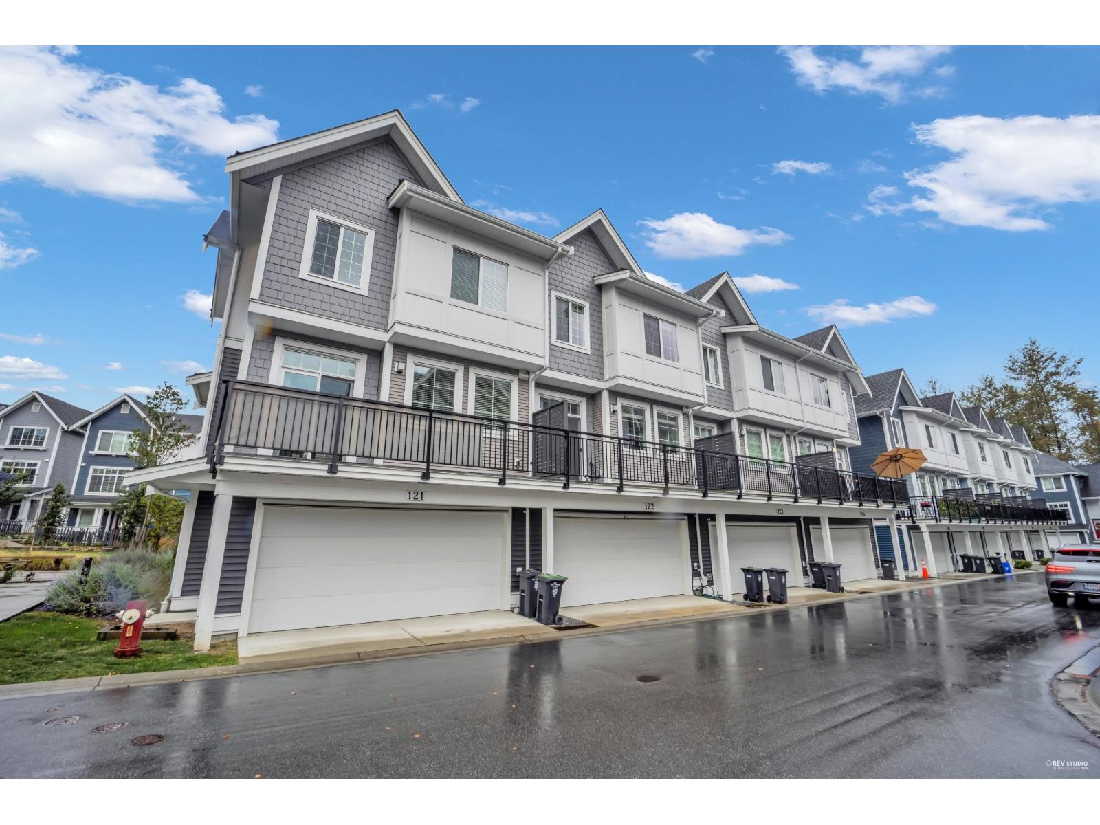 122 20180 84 Avenue, Langley, British Columbia  V2Y 3N5 - Photo 1 - R3084533