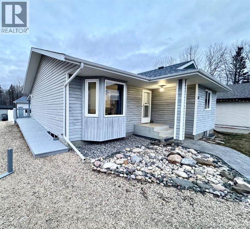 28 Steward Drive, Whitecourt, Alberta