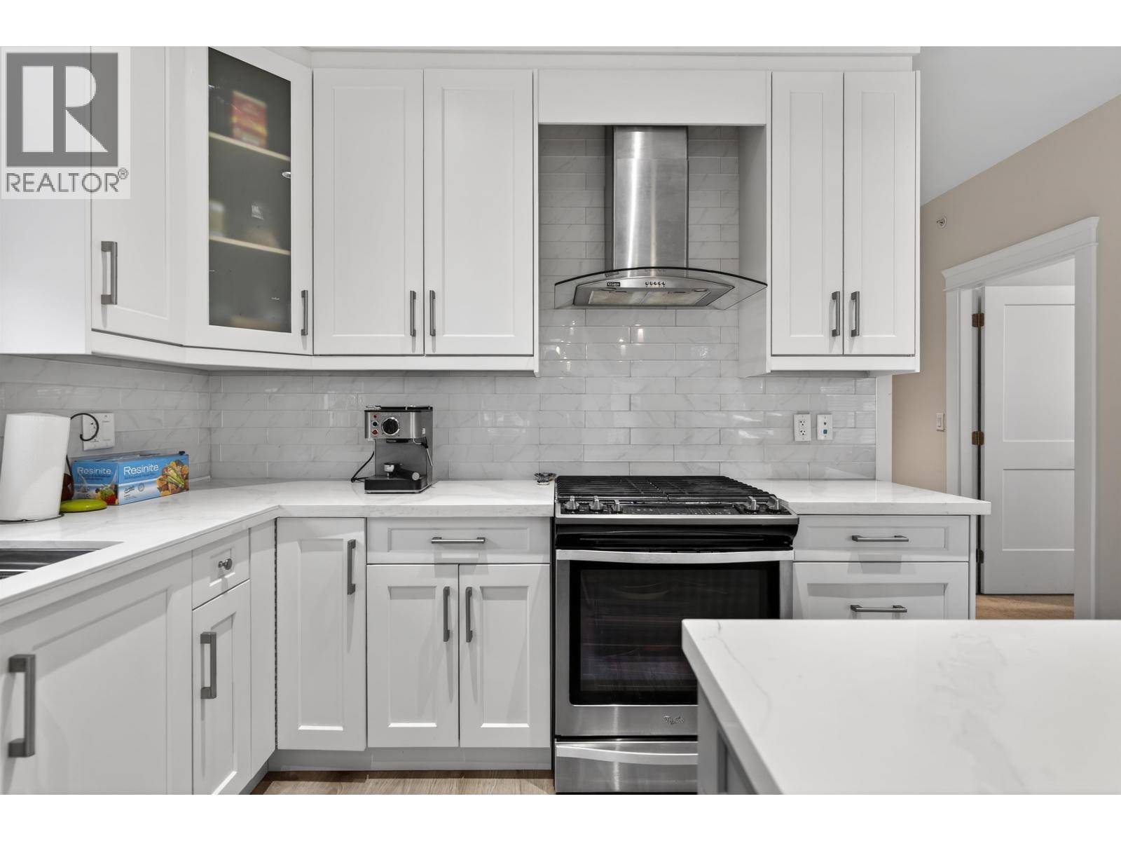 20180 Stanton Avenue, Maple Ridge, British Columbia  V2X 0E4 - Photo 12 - R3086455