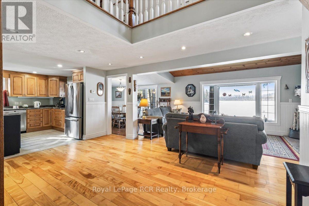 119 Kingston Drive, West Grey, Ontario  N0G 1S0 - Photo 18 - X12810564