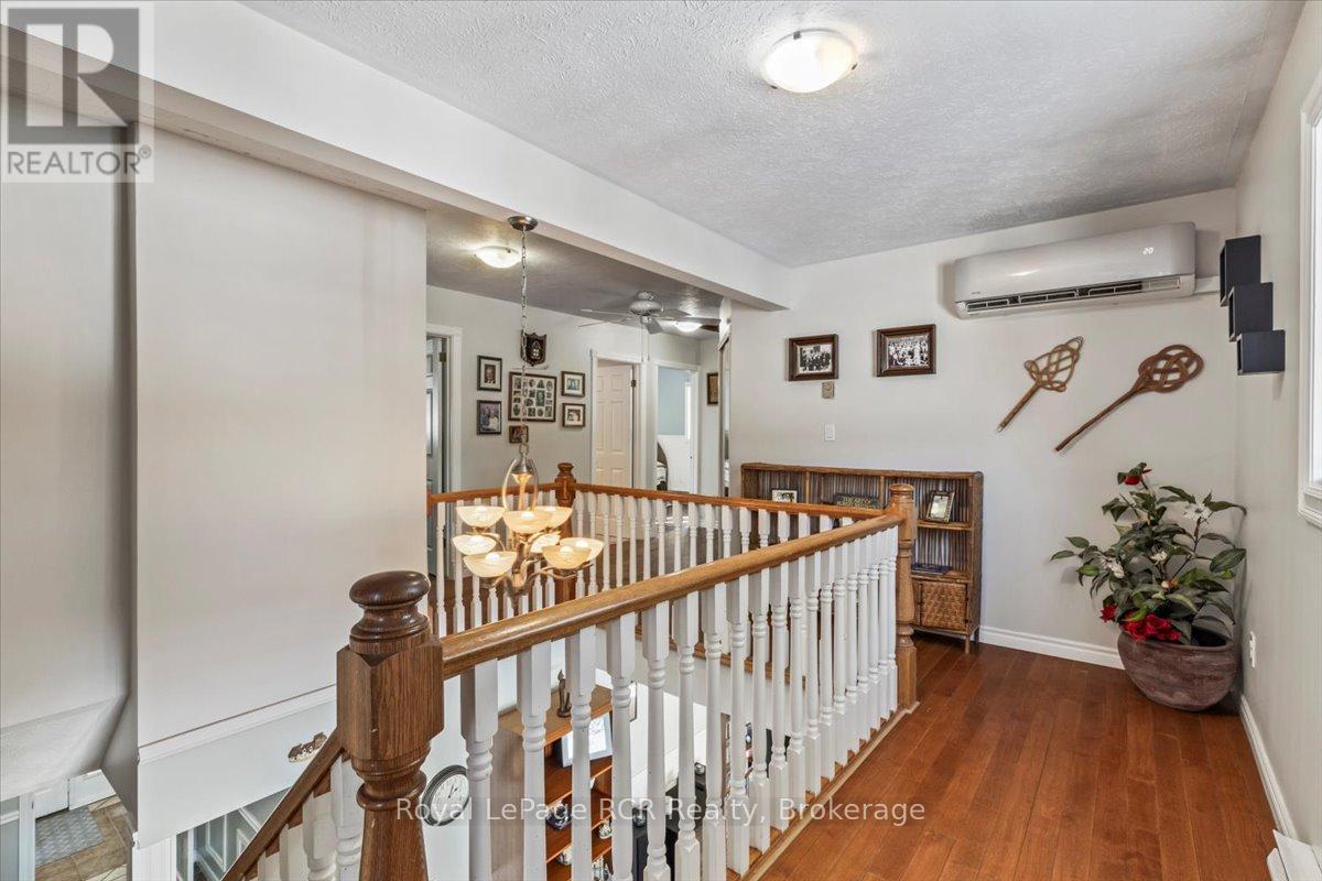 119 Kingston Drive, West Grey, Ontario  N0G 1S0 - Photo 23 - X12810564