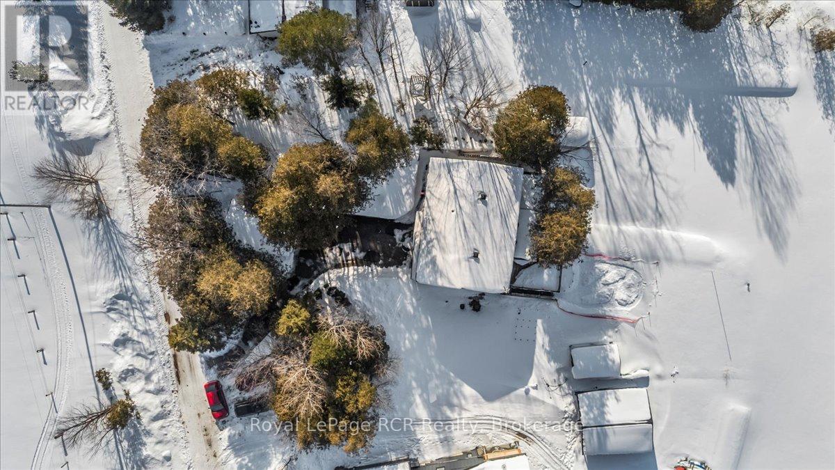 119 Kingston Drive, West Grey, Ontario  N0G 1S0 - Photo 37 - X12810564