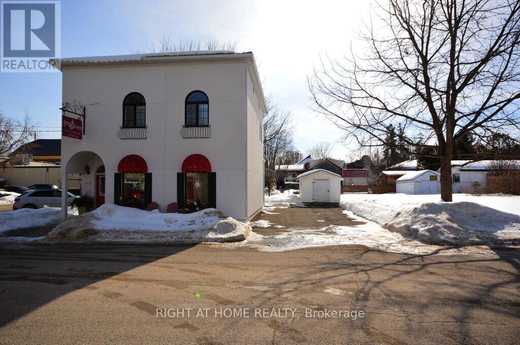 118 Wellington Street W, Merrickville-Wolford, Ontario  K0G 1N0 - Photo 1 - X12692006