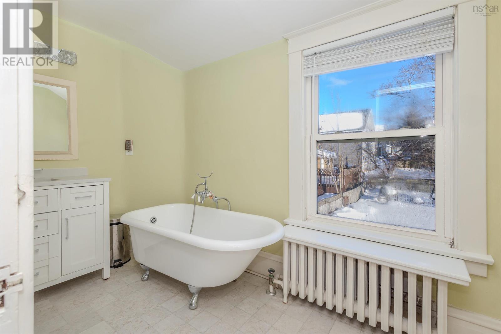 194 Park Street, Sydney, Nova Scotia  B1P 4W8 - Photo 31 - 202603200