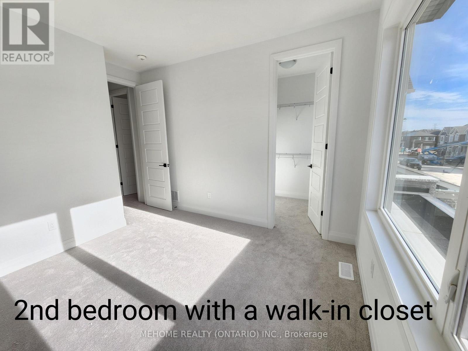 7 Hammermeister Street, Kitchener, Ontario  N2R 0T2 - Photo 10 - X12773868