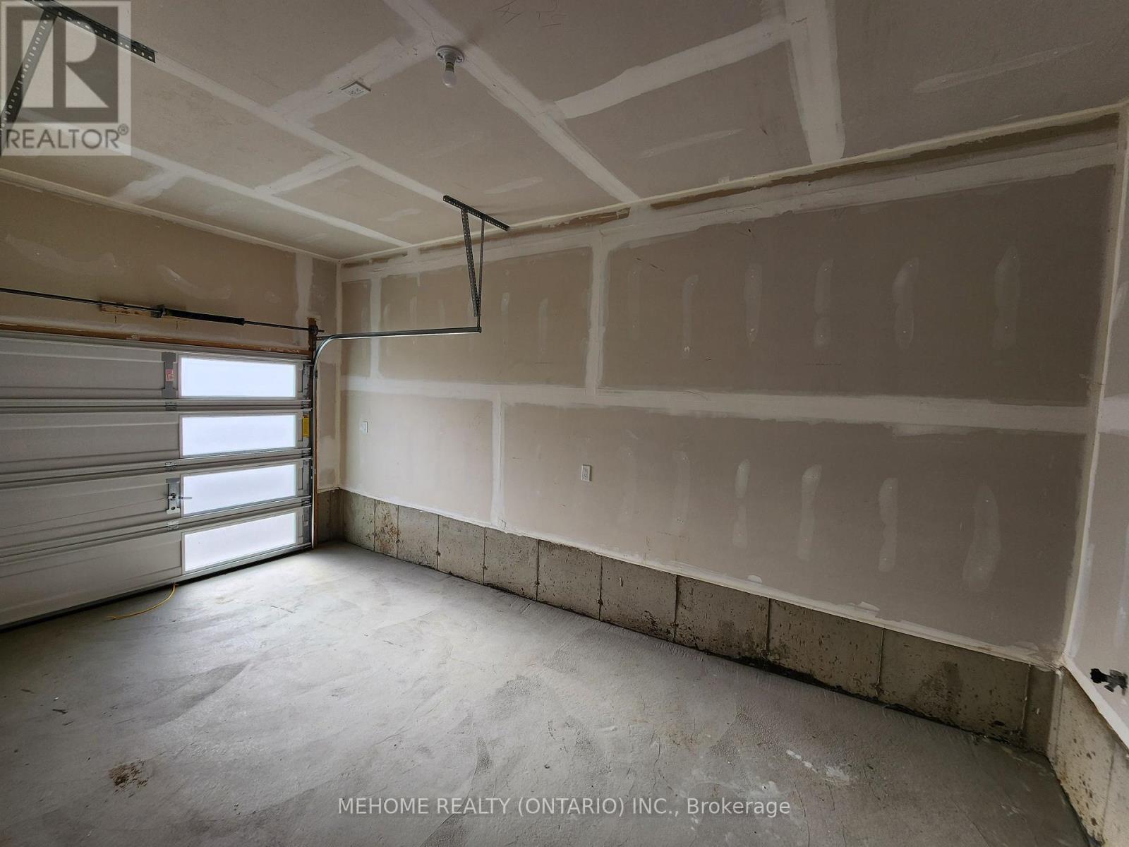 7 Hammermeister Street, Kitchener, Ontario  N2R 0T2 - Photo 14 - X12773868