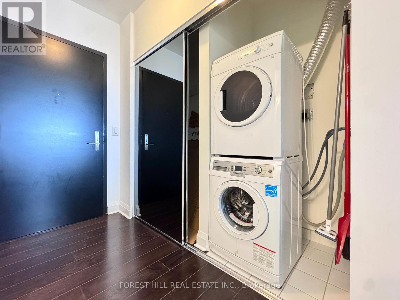 5107 - 1080 Bay Street, Toronto (Bay Street Corridor), Ontario  M5S 0A5 - Photo 18 - C12810526