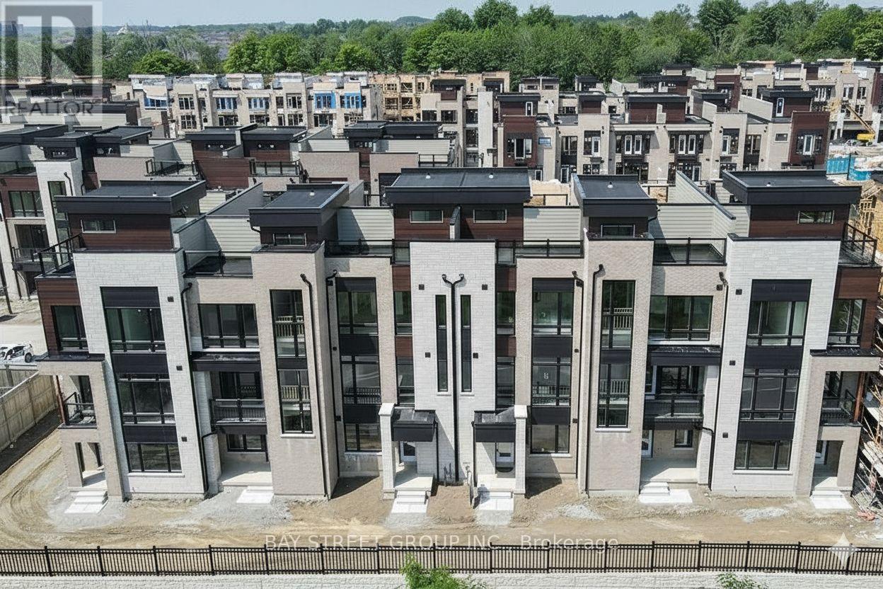 51 Credit Lane, Richmond Hill, Ontario L4E 1G9 - Photo 1 - N12810548