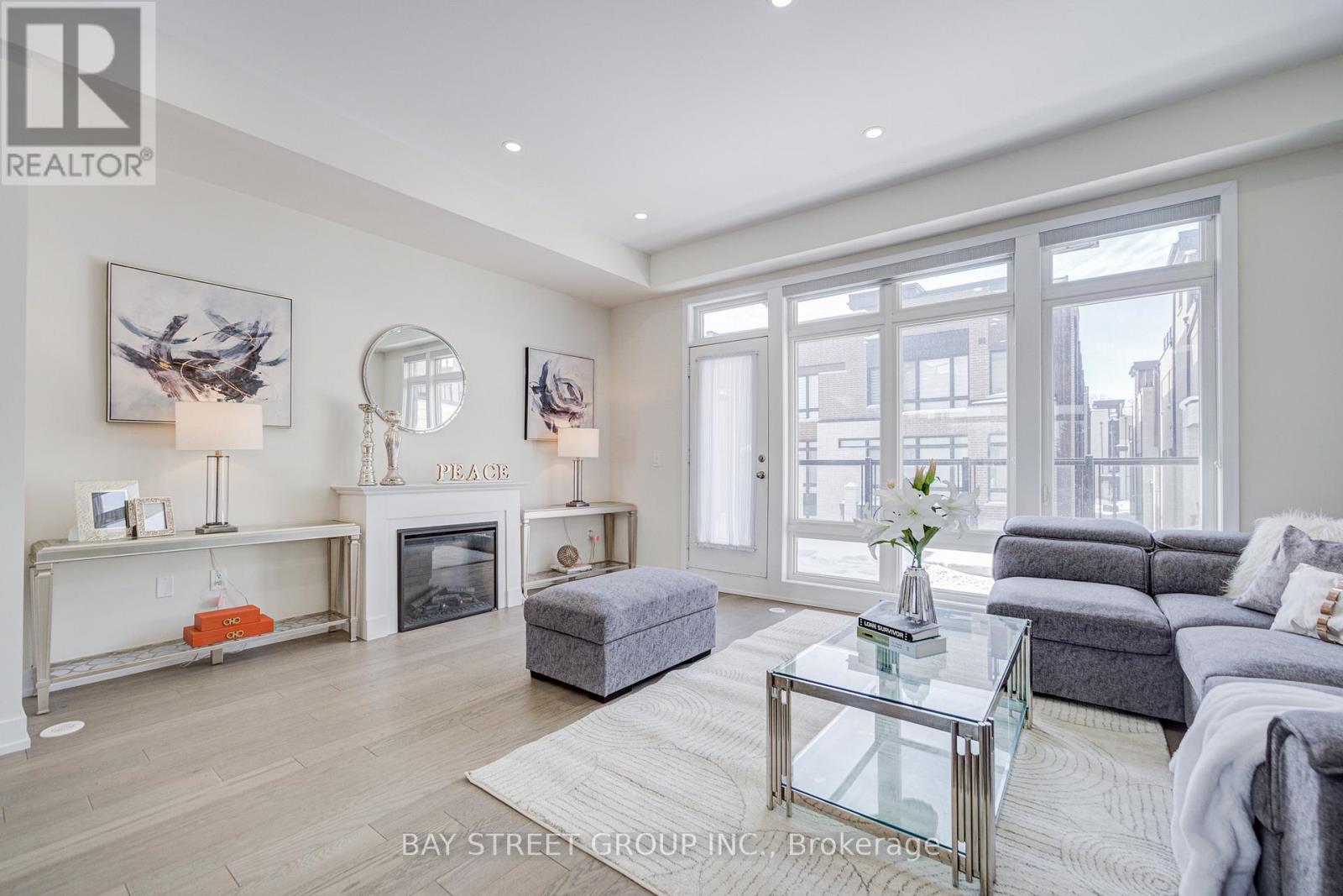 51 Credit Lane, Richmond Hill, Ontario L4E 1G9 - Photo 14 - N12810548