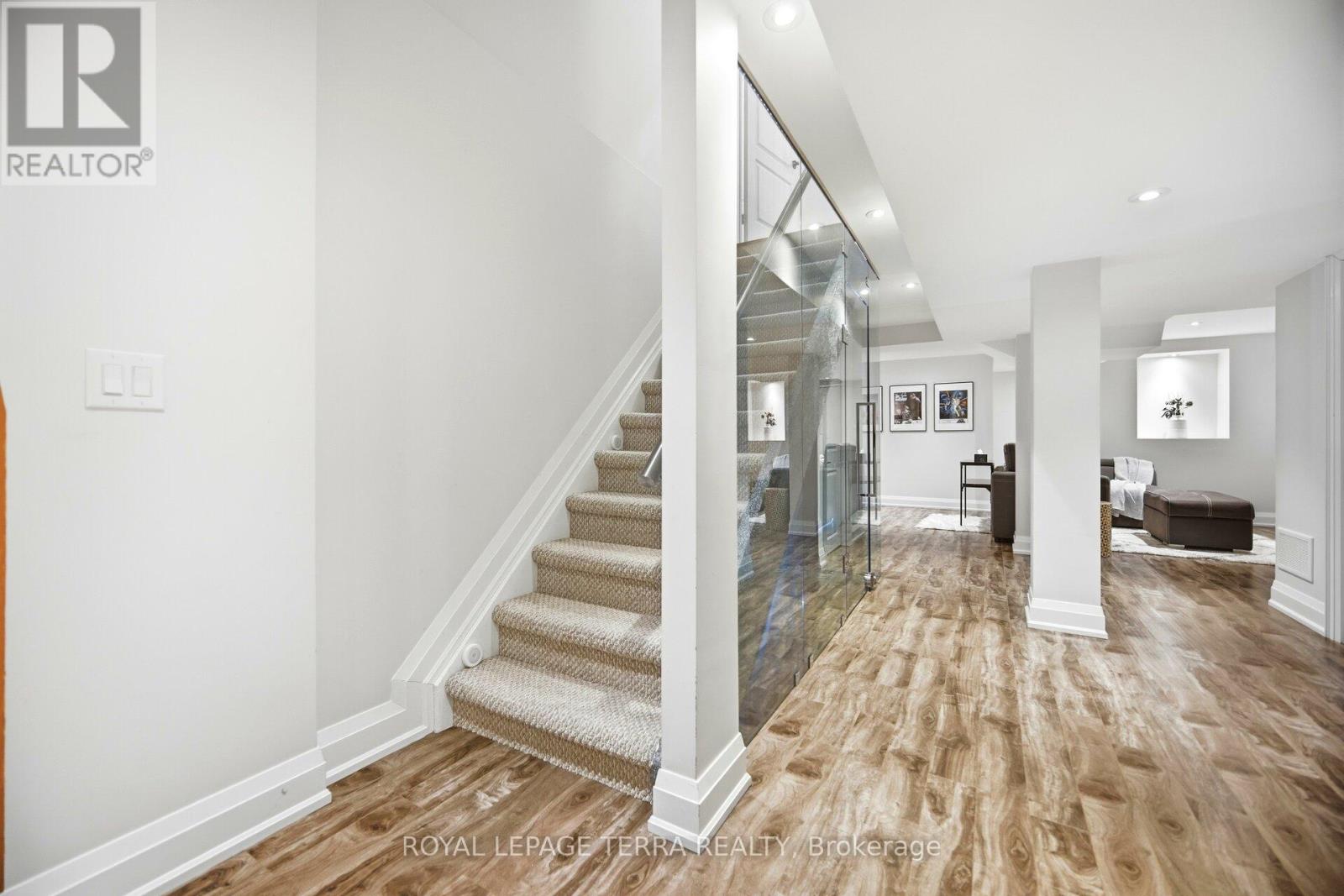 19 Scarlett Trail, Vaughan, Ontario  L4H 2R2 - Photo 38 - N12810550