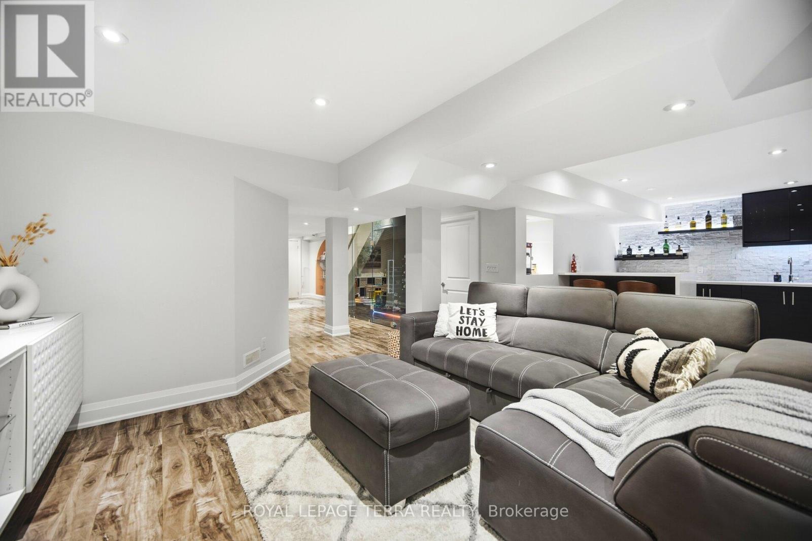 19 Scarlett Trail, Vaughan, Ontario  L4H 2R2 - Photo 40 - N12810550