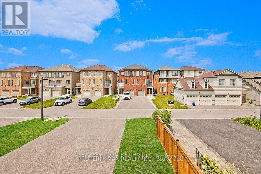 20 Toulouse Court, Markham, Ontario  L6B 1J5 - Photo 14 - N12810558