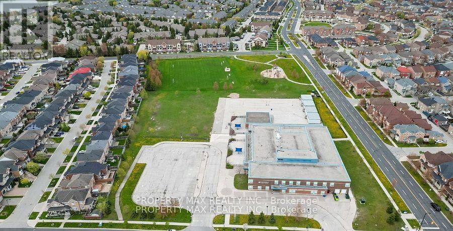 20 Toulouse Court, Markham, Ontario  L6B 1J5 - Photo 27 - N12810558