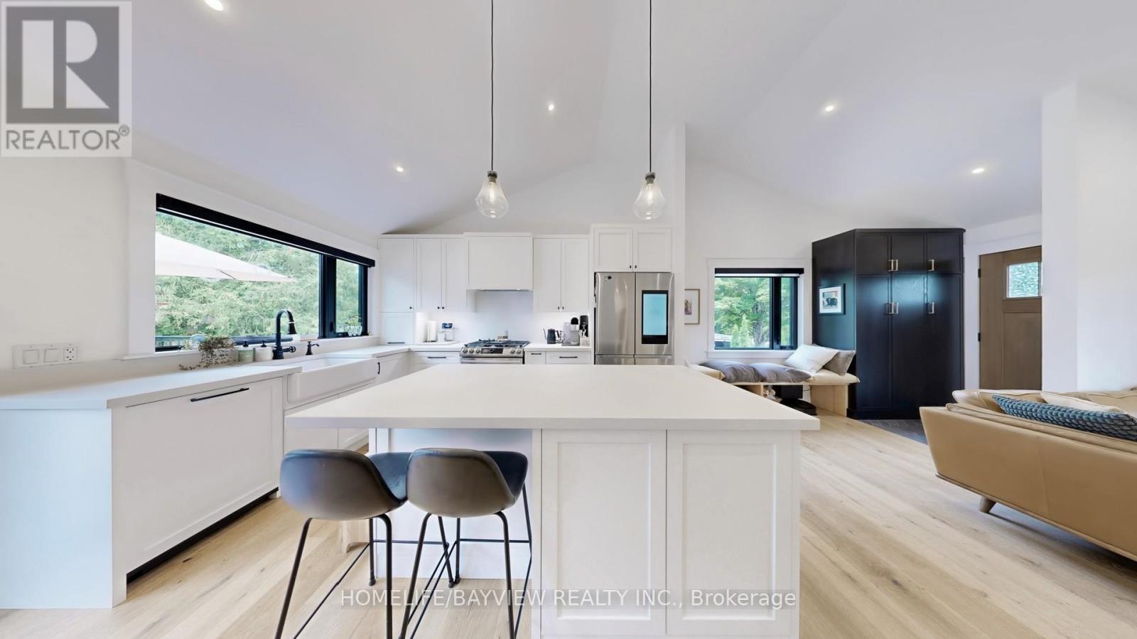 1371 Gill Road, Springwater, Ontario  L9X 1M3 - Photo 12 - S12810582