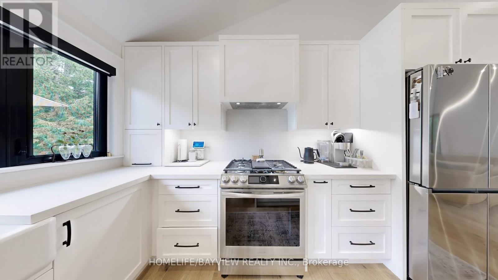 1371 Gill Road, Springwater, Ontario  L9X 1M3 - Photo 15 - S12810582