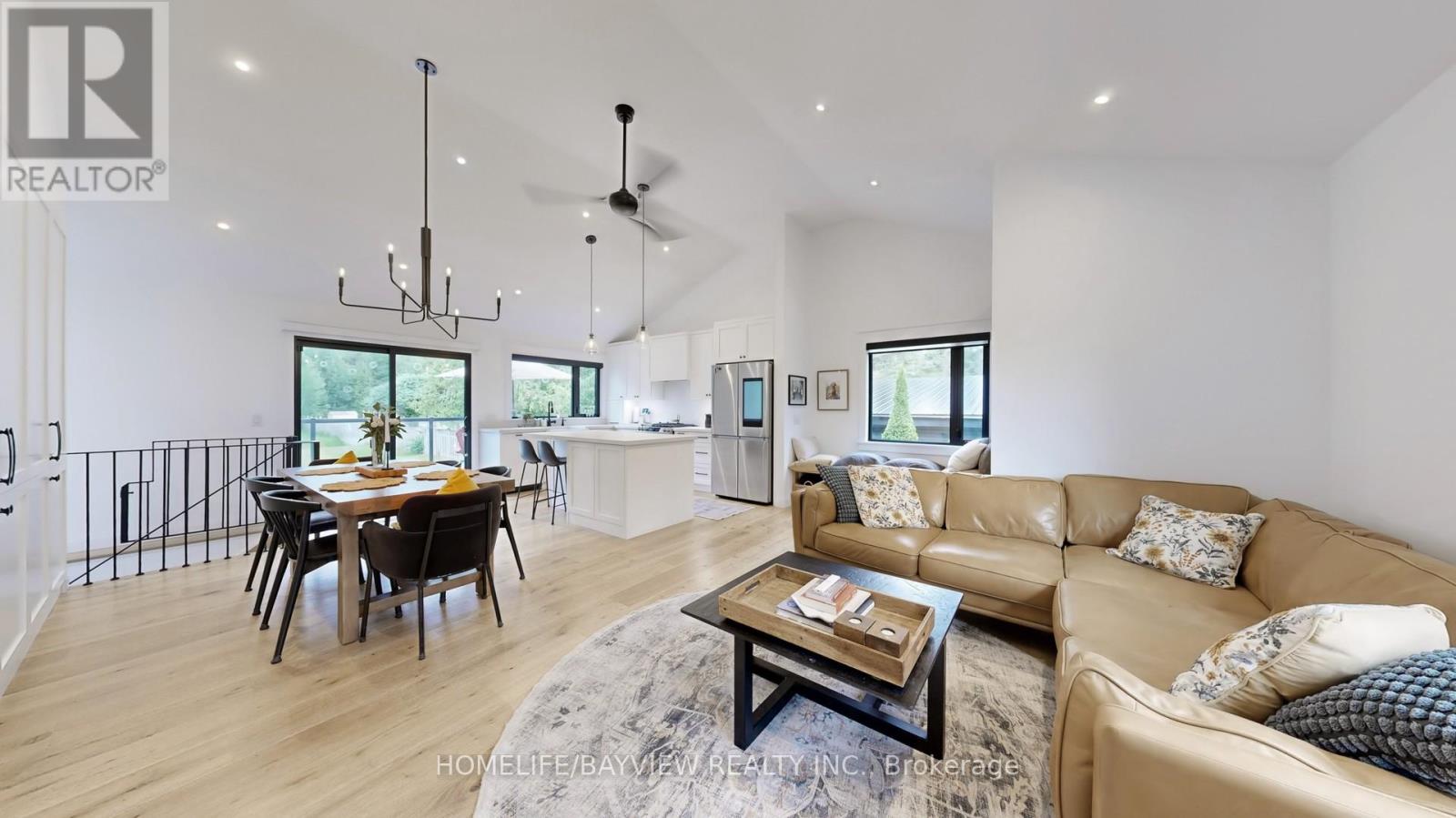 1371 Gill Road, Springwater, Ontario  L9X 1M3 - Photo 7 - S12810582