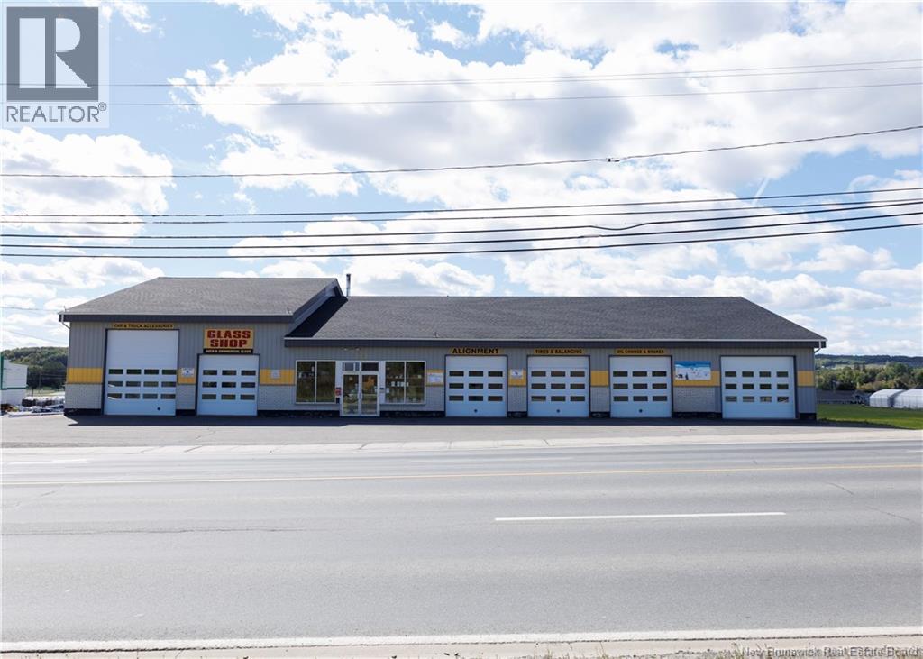 323 Madawaska Road, Grand-Sault/grand Falls, New Brunswick  E3Y 1A4 - Photo 1 - NB133931