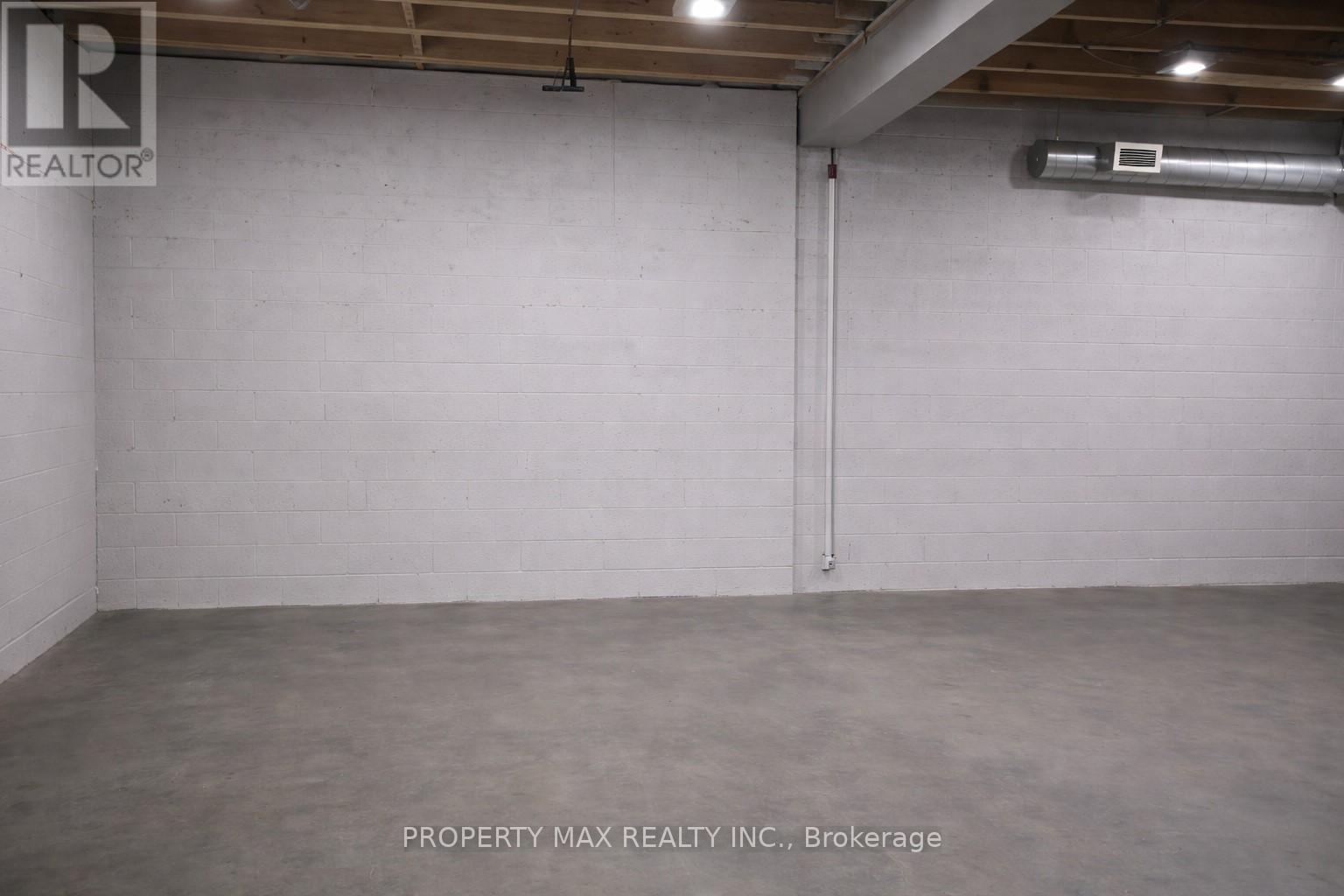 12 - 70 Delta Park Boulevard, Brampton (Gore Industrial South), Ontario  L6T 5E9 - Photo 9 - W12810560