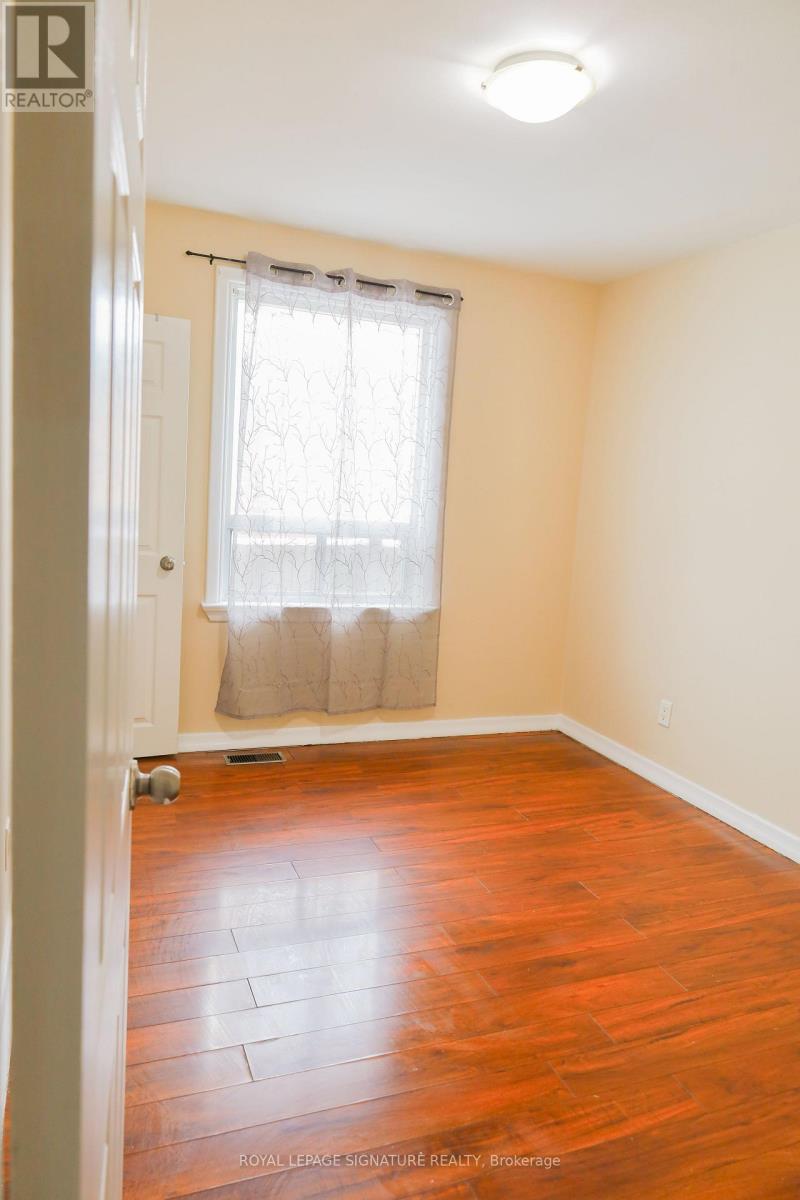 Upper - 39 Brisco Street, Brampton, Ontario  L6V 1X1 - Photo 13 - W12810584