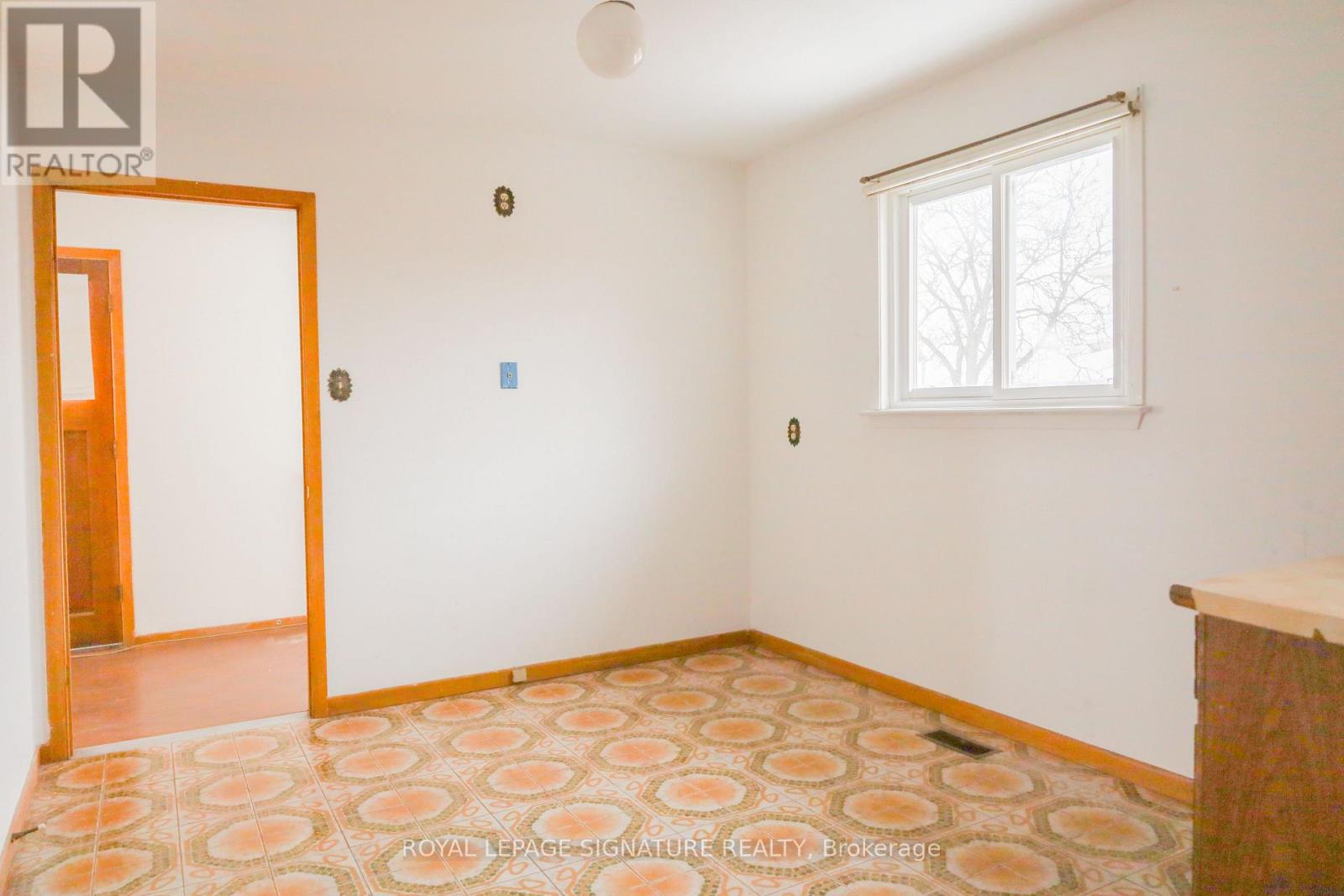 Upper - 35 Jellicoe Crescent, Brampton (Northgate), Ontario  L6S 3H7 - Photo 4 - W12810586