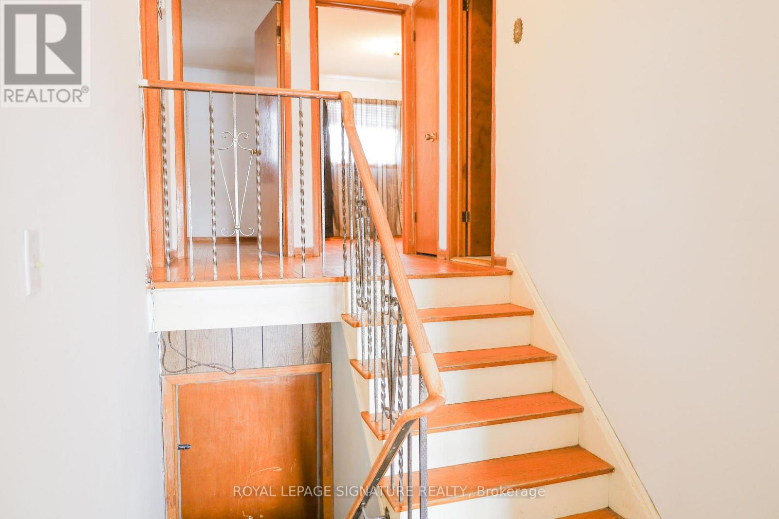 Upper - 35 Jellicoe Crescent, Brampton (Northgate), Ontario  L6S 3H7 - Photo 8 - W12810586