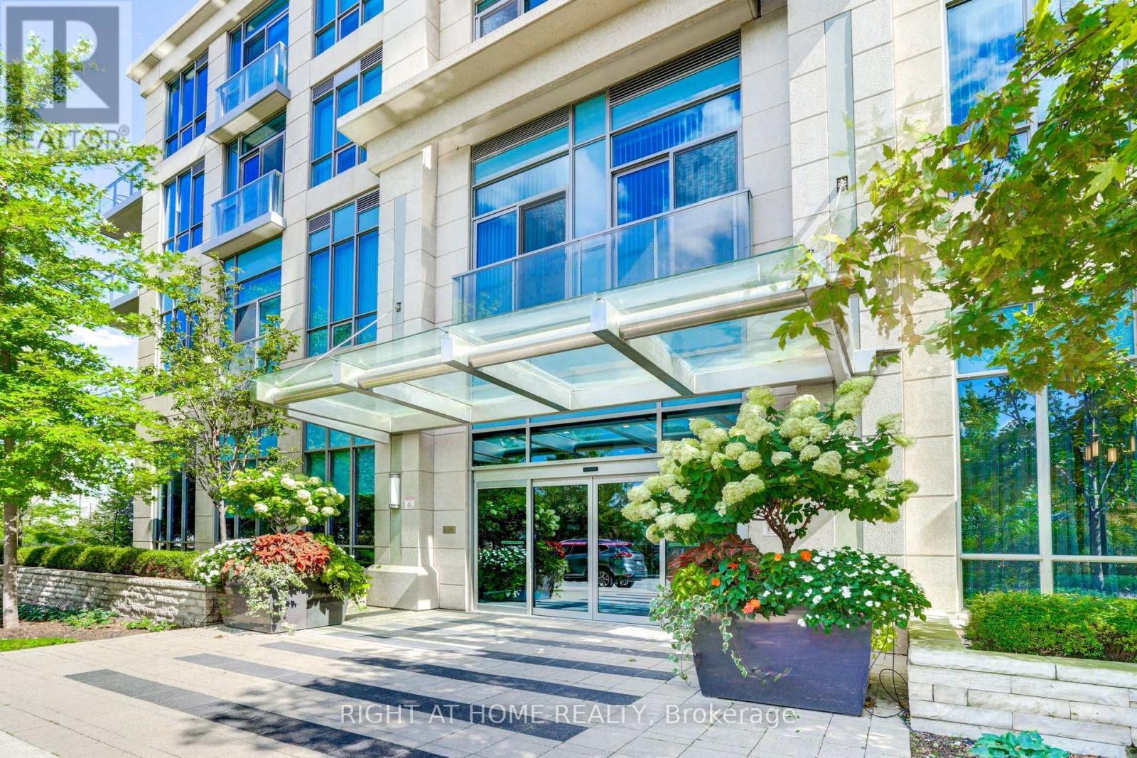 307 - 15 Viking Lane, Toronto, Ontario  M9B 0A4 - Photo 2 - W12810588