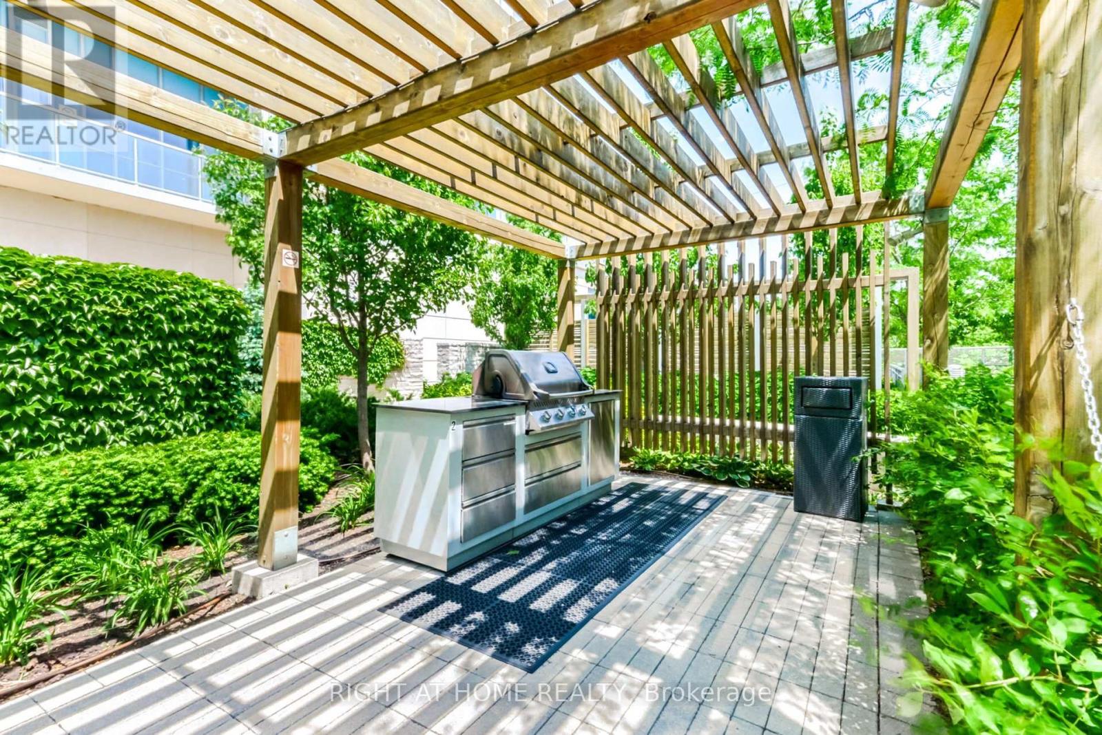 307 - 15 Viking Lane, Toronto, Ontario  M9B 0A4 - Photo 25 - W12810588