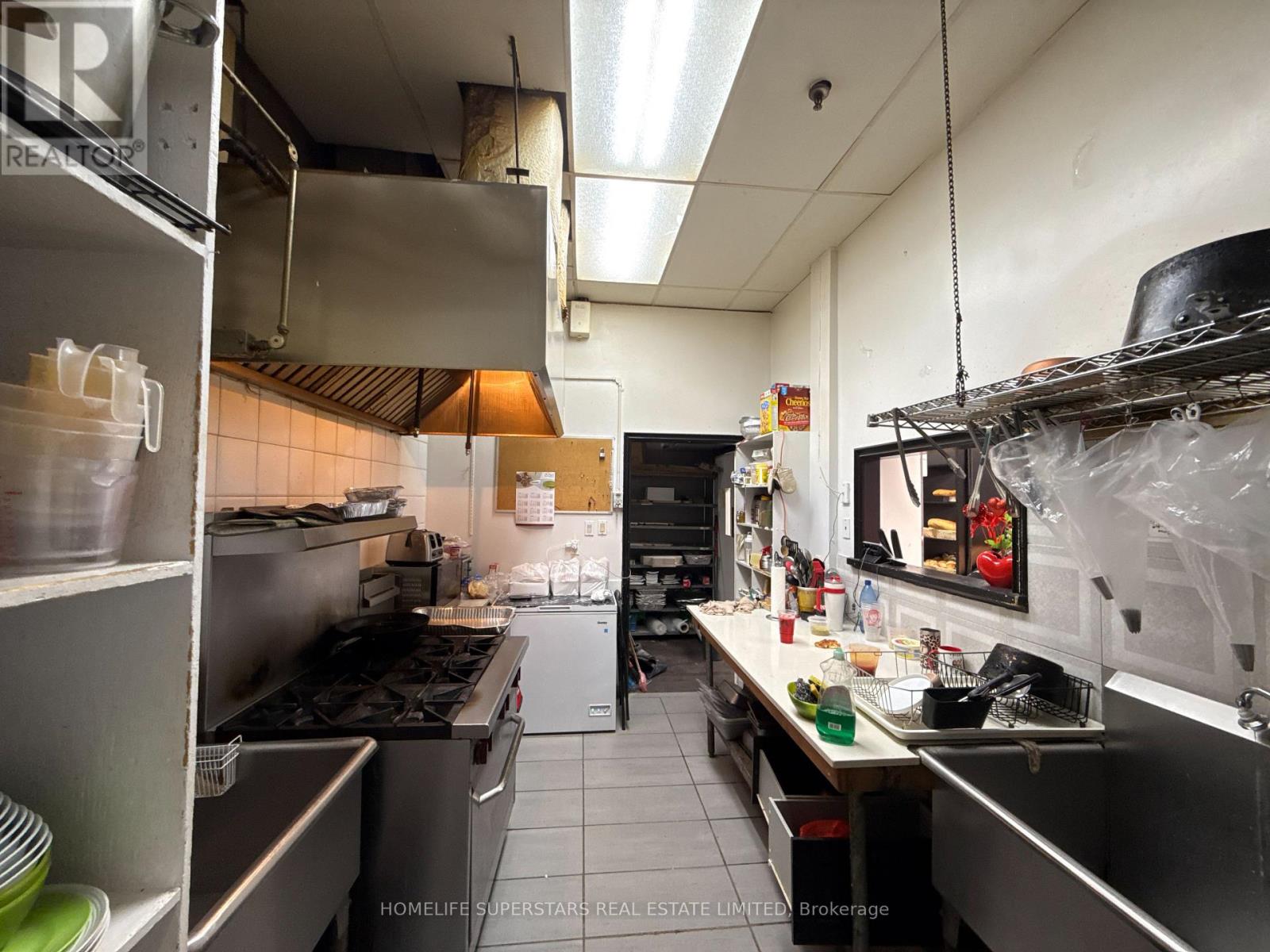 27 Ruth Avenue, Brampton (Heart Lake West), Ontario  L6Z 4R2 - Photo 20 - W12810590