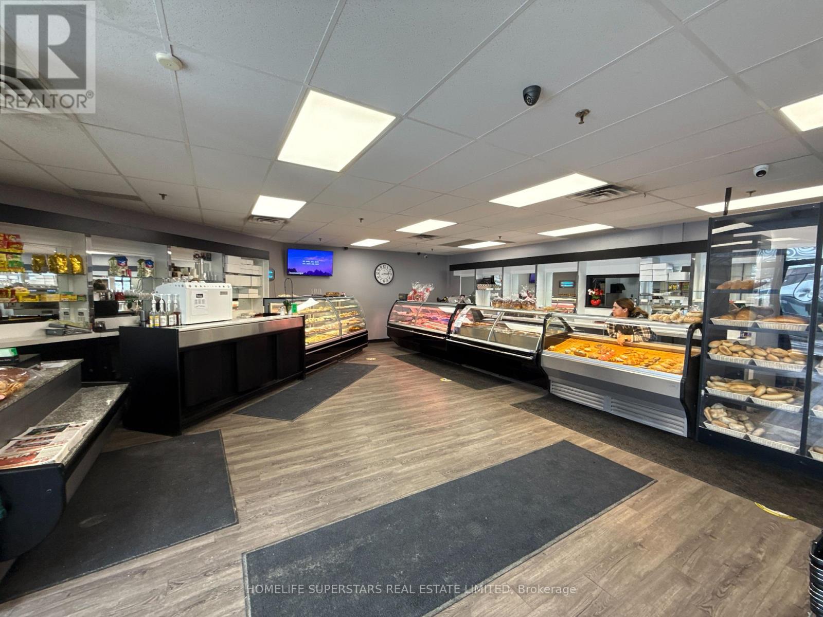 27 Ruth Avenue, Brampton (Heart Lake West), Ontario  L6Z 4R2 - Photo 34 - W12810590