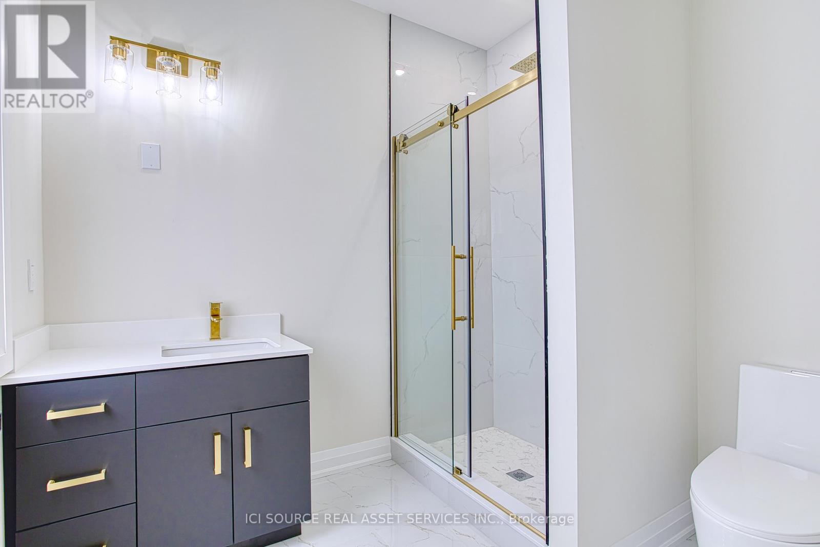 Upper Floors - 67 Creanona Boulevard, Hamilton, Ontario  L8E 5T2 - Photo 27 - X12692274
