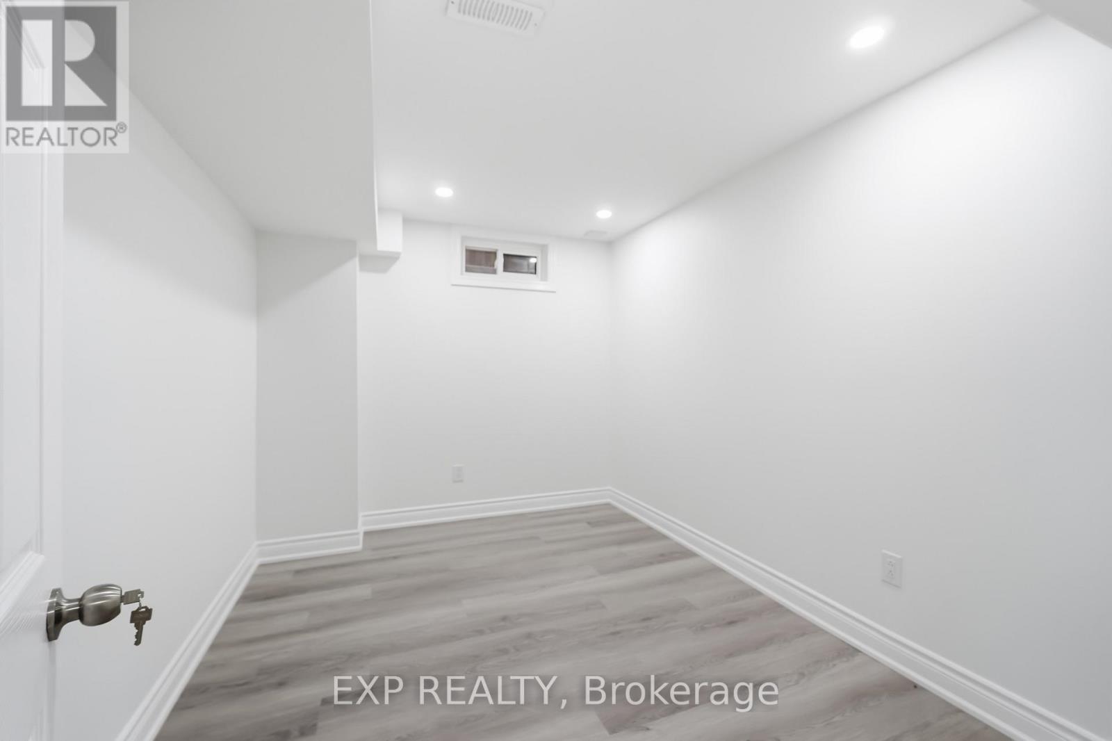 41 Keefer Road, Thorold, Ontario  L2V 4W5 - Photo 38 - X12810522