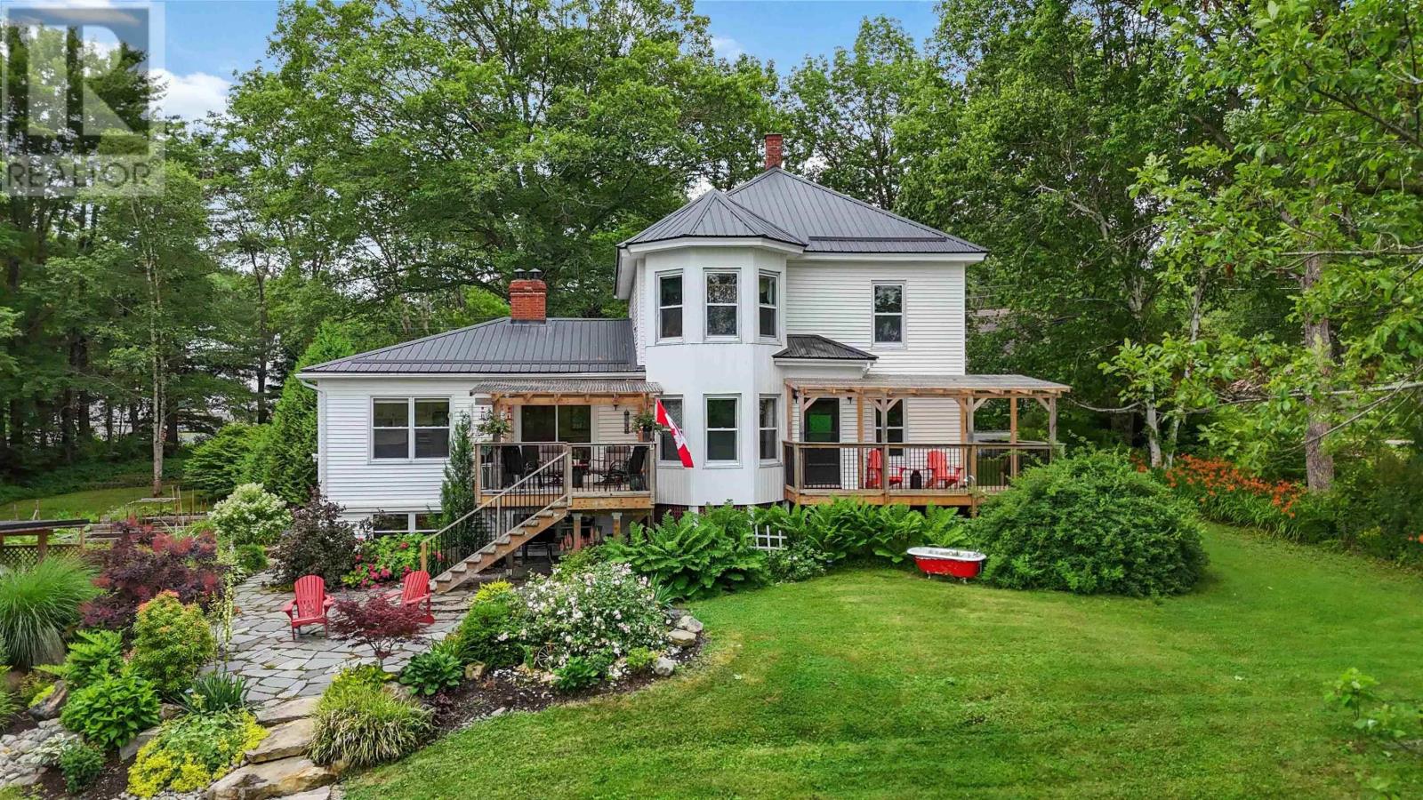 336 West Street, Milton, Nova Scotia