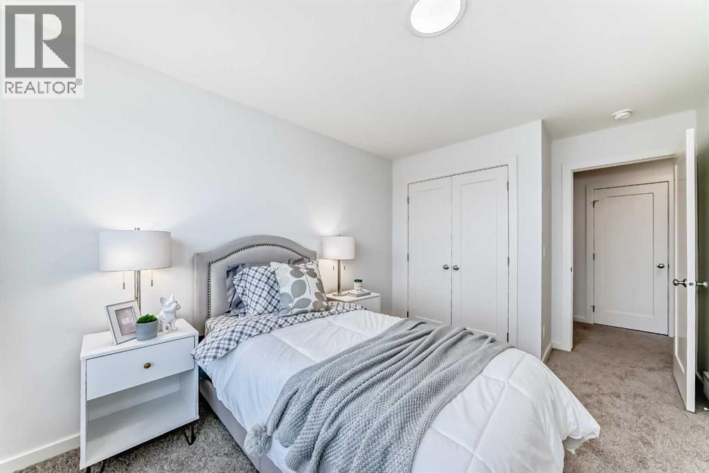 44 Creekside Path Sw, Calgary, Alberta  T2X 5W1 - Photo 30 - A2279491