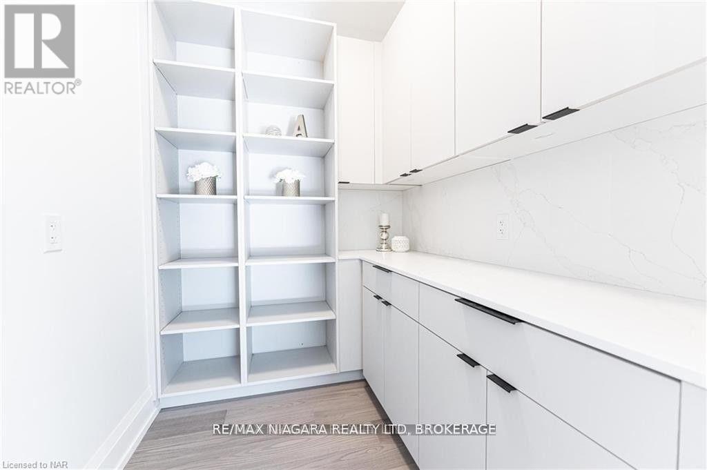 2782 Canadiana Court, Fort Erie, Ontario  L0S 1S0 - Photo 8 - X12810600