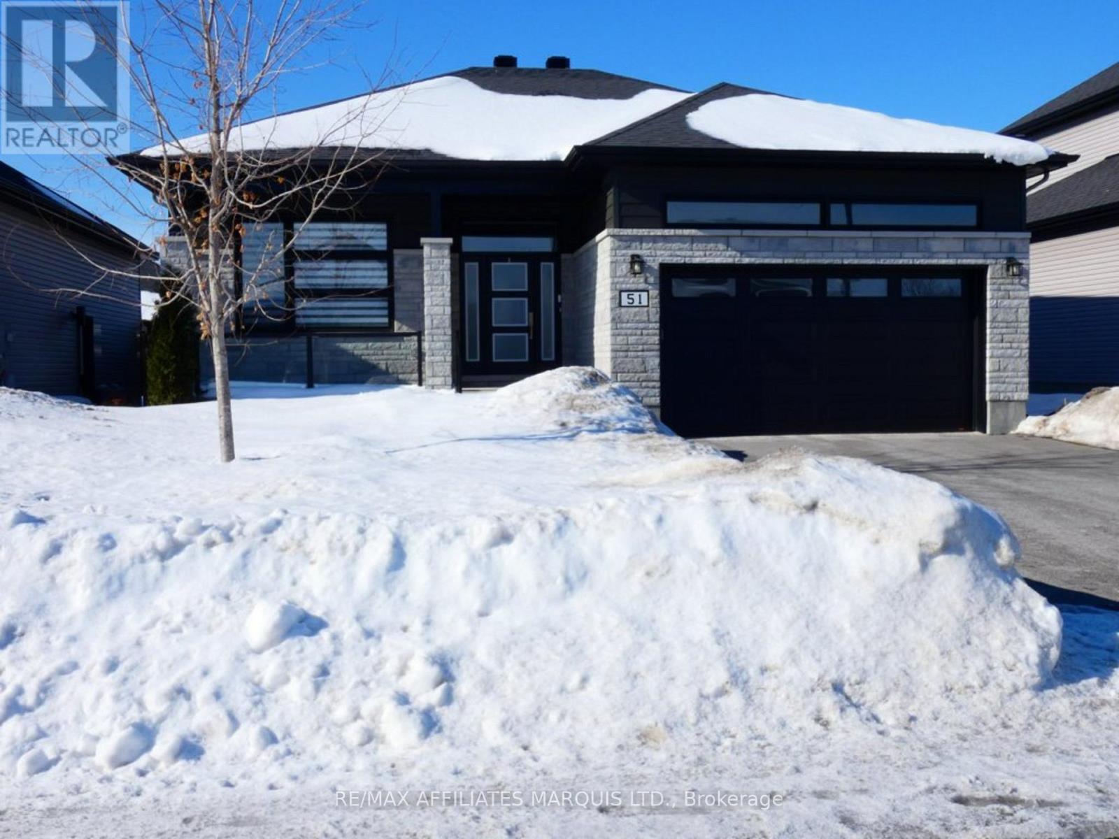 51 Nancy Street, Russell, Ontario  K0A 1W0 - Photo 2 - X12810640