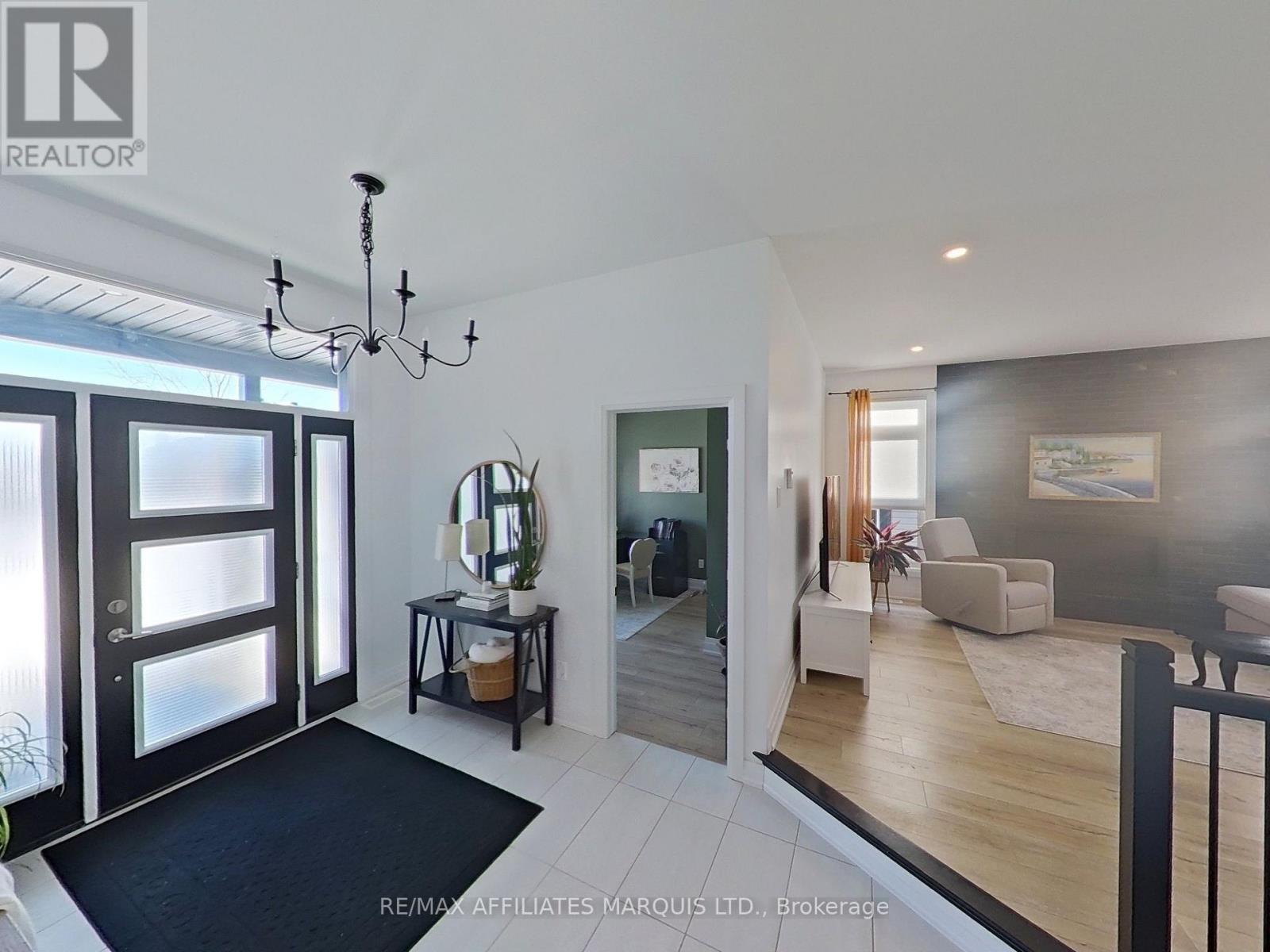 51 Nancy Street, Russell, Ontario  K0A 1W0 - Photo 3 - X12810640