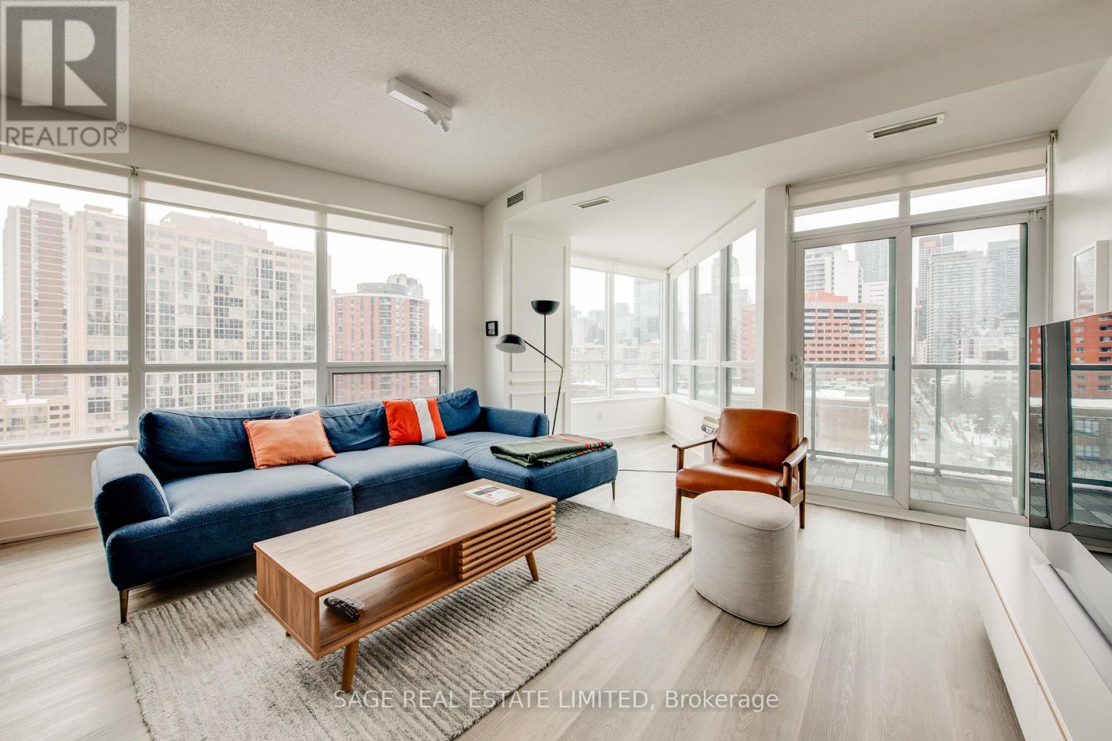 809 - 120 Homewood Avenue, Toronto, Ontario  M4Y 2J3 - Photo 13 - C12810624