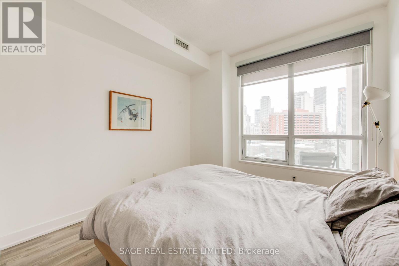 809 - 120 Homewood Avenue, Toronto, Ontario  M4Y 2J3 - Photo 21 - C12810624