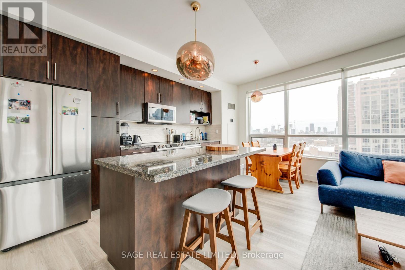 809 - 120 Homewood Avenue, Toronto, Ontario  M4Y 2J3 - Photo 7 - C12810624