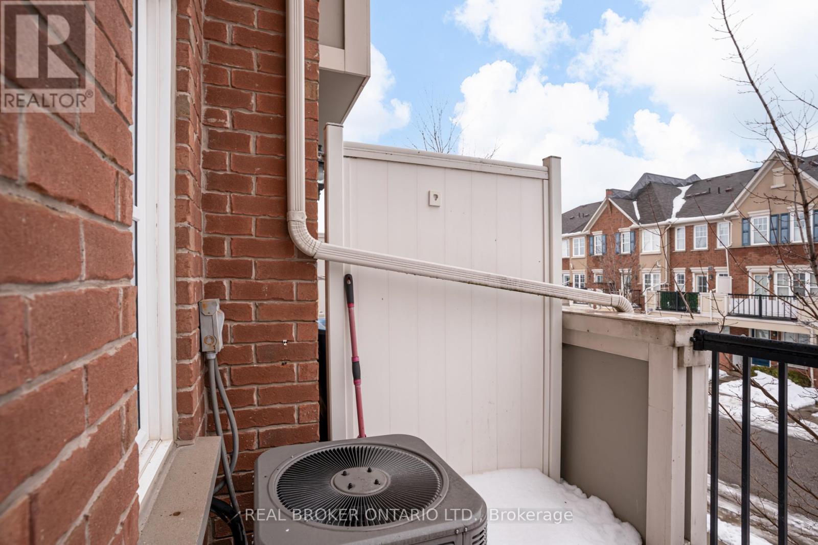 47 Mendelssohn Street, Toronto, Ontario  M1L 0G6 - Photo 12 - E12810618