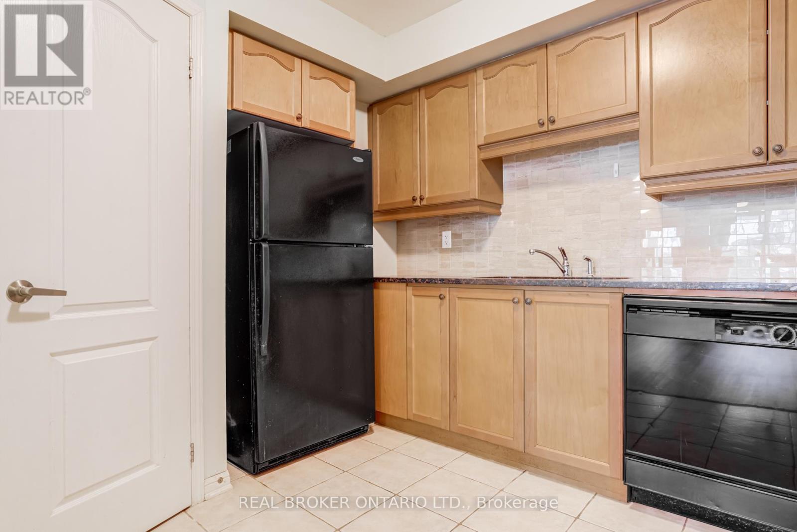 47 Mendelssohn Street, Toronto, Ontario  M1L 0G6 - Photo 4 - E12810618